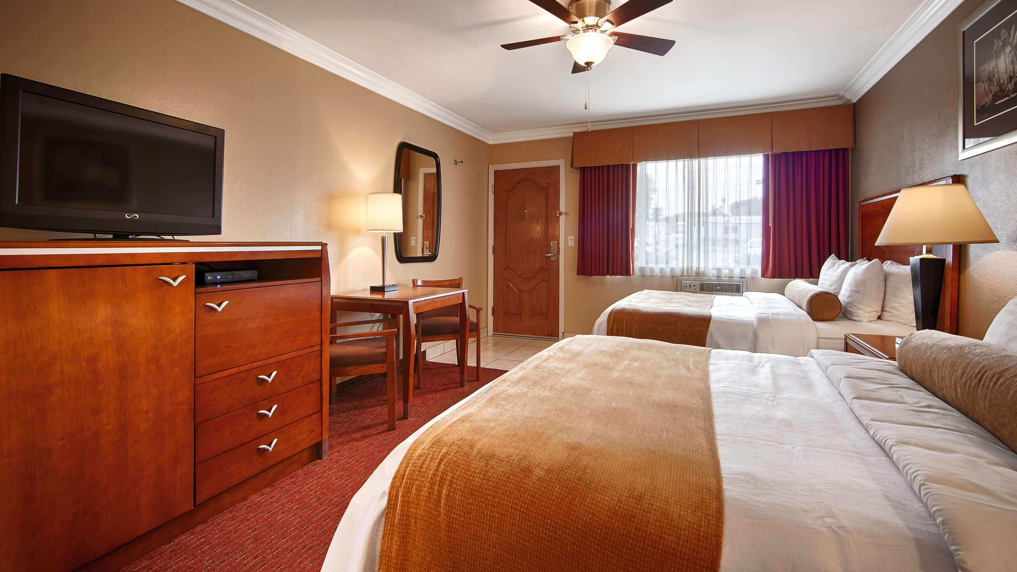 Best Western Tradewinds Morro Bay Buitenkant foto