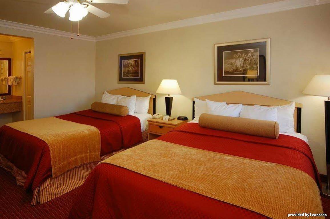 Best Western Tradewinds Morro Bay Buitenkant foto