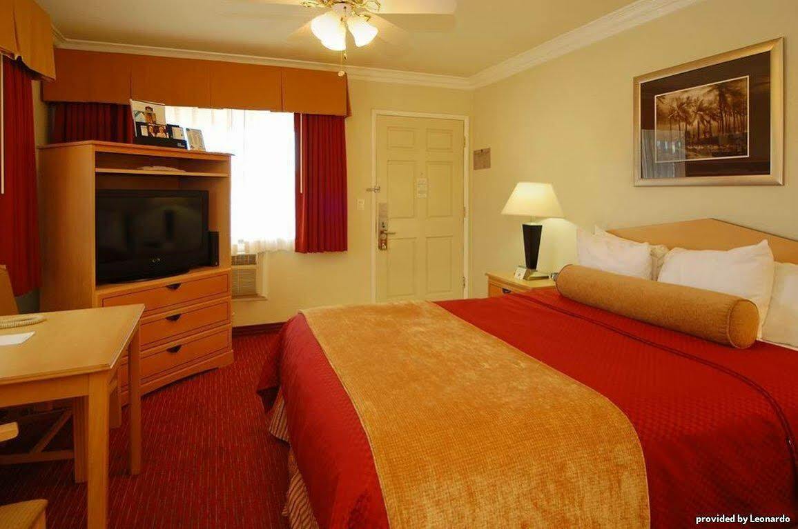 Best Western Tradewinds Morro Bay Buitenkant foto